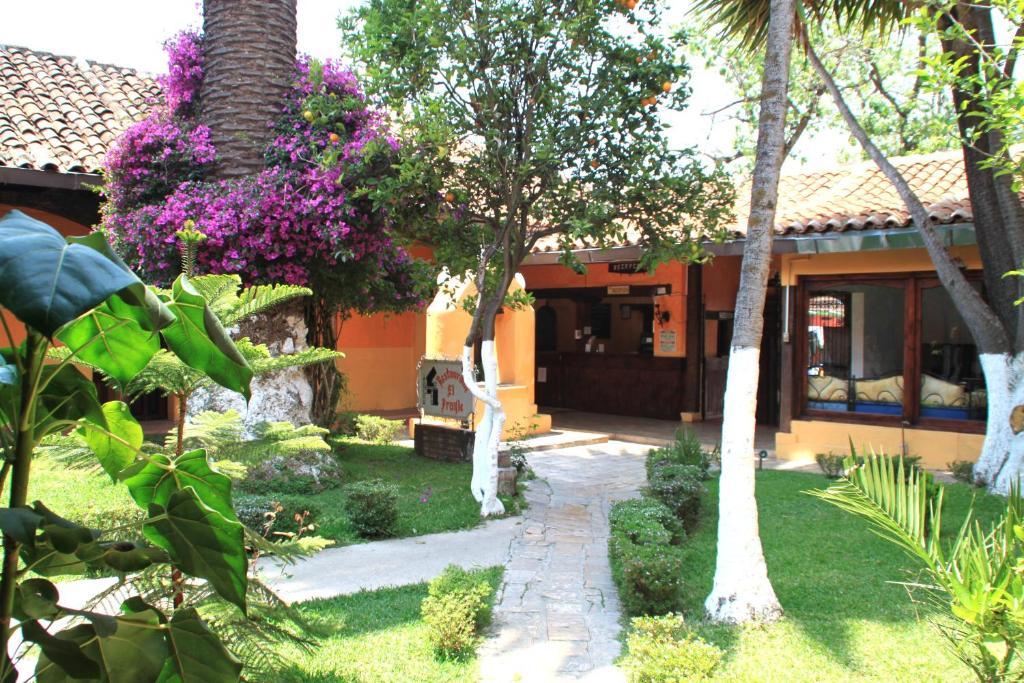 Hotel Plaza Santo Domingo San Cristóbal de Las Casas Екстериор снимка