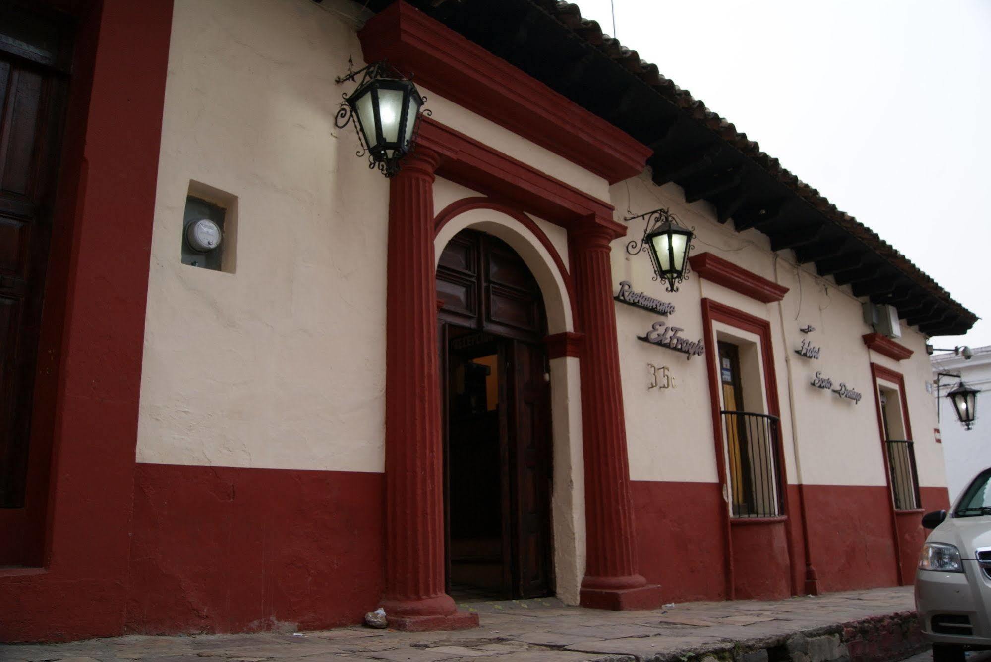 Hotel Plaza Santo Domingo San Cristóbal de Las Casas Екстериор снимка